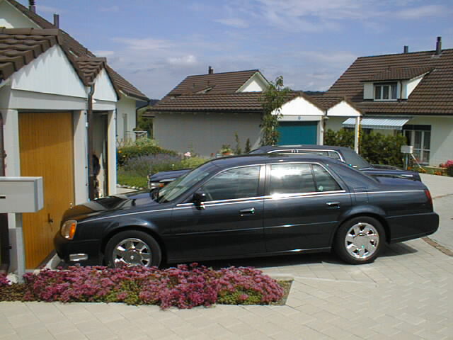2000_DeVille_02.JPG - 2000 DeVille Touring Sedan
